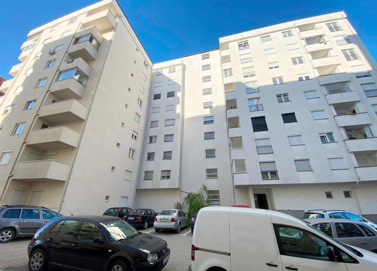 1-Bedroom Apartment Fushe Kosove Kosovo Polje Exterior foto